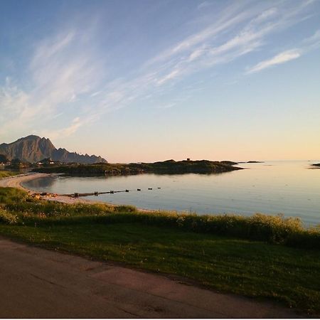 Sentral Studioleilighet Ved Stranden Og Hvalsenter Nb Ma Vaskes Etter Endt Leie Eller Betale Rengjoringshjelpen 500 Kr Andenes Buitenkant foto