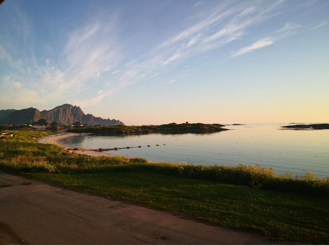 Sentral Studioleilighet Ved Stranden Og Hvalsenter Nb Ma Vaskes Etter Endt Leie Eller Betale Rengjoringshjelpen 500 Kr Andenes Buitenkant foto